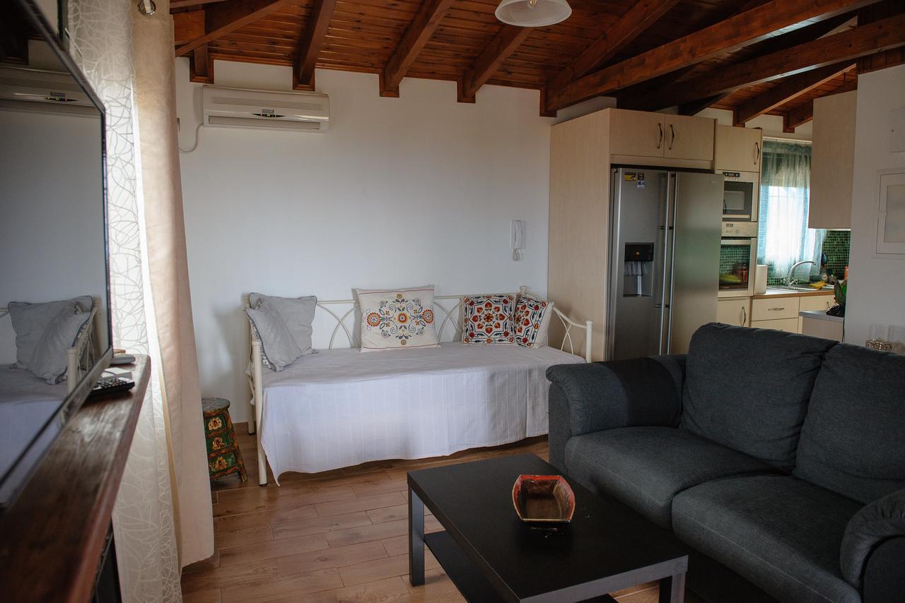 Artemis Sunrise Apartment Exterior foto